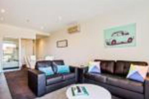 York Apartments - Sydney 4u 0