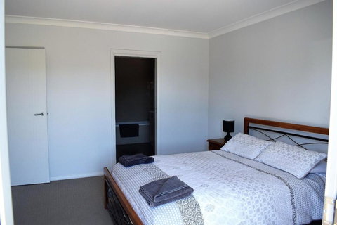 Griffith Prestige Apartments - Accommodation Sydney 4