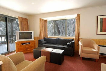 Discobulous 6 - Accommodation Sydney 1