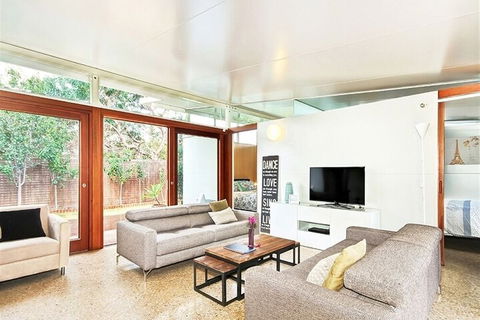 Perla Del Mare - Sydney 4u 5