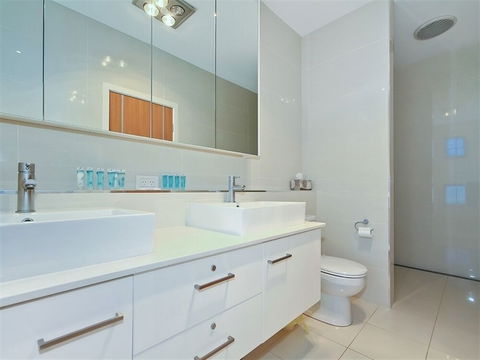 Ocean 180A - Sydney 4u 1