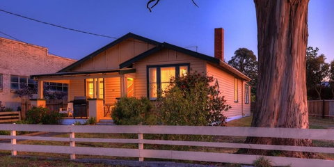 Grace's Spa Cottage - Accommodation Sydney 0