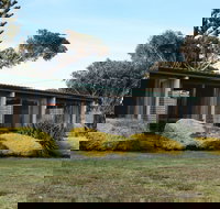 Seaview Holiday Park and  Hostel - Accommodation Sydney