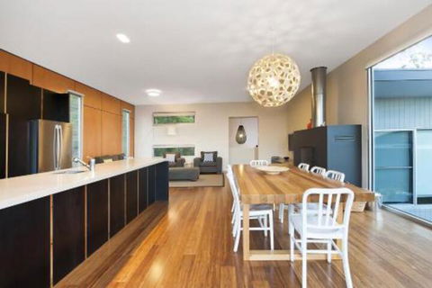 Coastal Break - Sydney 4u 6