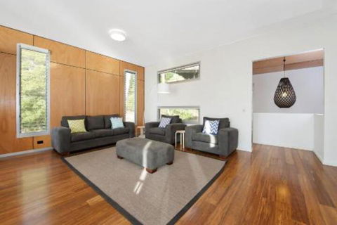Coastal Break - Sydney 4u 4