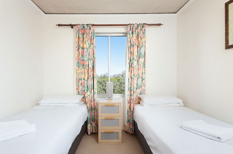 Absolute Water Front Coogee H331 - Accommodation Sydney 0