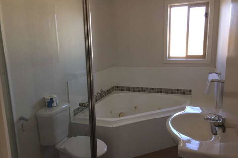 Inverloch Cabins - Accommodation Sydney 6