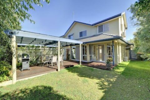 Sea Whispers - Accommodation Sydney 0