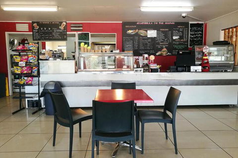 Augathella Motel & Caravan Park - Sydney 4u 4