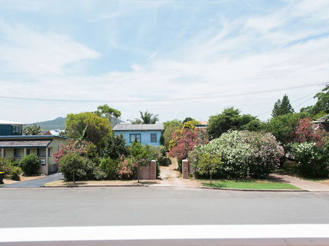 The Loft At Fingal Bay - Accommodation Sydney 0