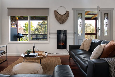 Oblique - Accommodation Sydney 6