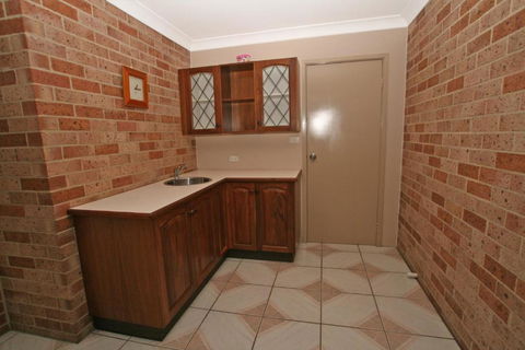 Hill Top Water & Bush Views - Accommodation Sydney 3