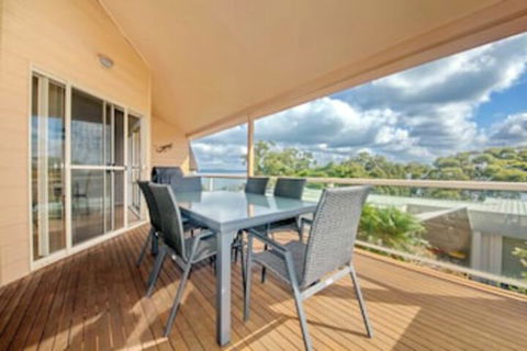 Moy At Nelson Bay, 2/30 Thurlow Avenue - Accommodation Sydney 0
