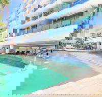 Modern Apartment with Resort Style Living - Accommodation Sydney