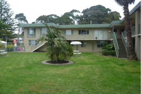 Unit 2 Breakaway Lodge - Accommodation Sydney 2