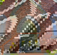 Henry's Quirindi - Accommodation Sydney