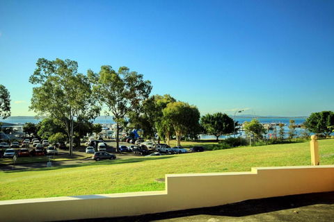 Pacific Units Unit 2 94 Magnus Street - Accommodation Sydney 3