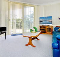 Magnus Pines Unit 10/52 Magnus Street - Accommodation Sydney