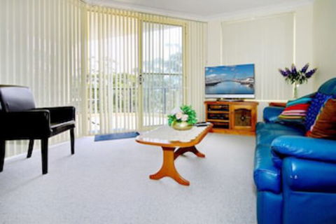 Magnus Pines, Unit 10/52 Magnus Street - Accommodation Sydney 0
