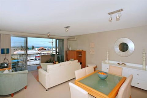 Bayview Apartments, Unit 7/42 Stockton Street - Accommodation Sydney 0