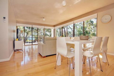 Magnus Gardens Unit 15 / 7 Magnus Street - Accommodation Sydney 0