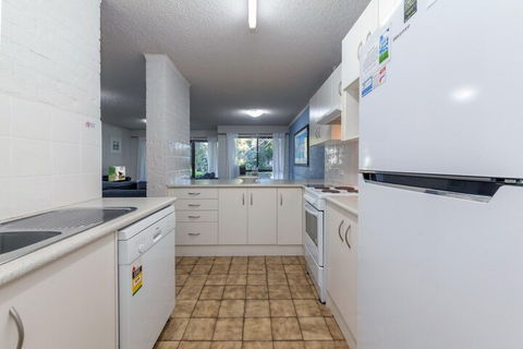 Bay Parklands Beachside Paradise 57 2 Gowrie Ave - Accommodation Sydney 4
