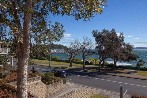 A Yachtsmans Rest, 3/37 Victoria Parade - Accommodation Sydney 1