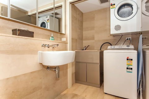 Mantra Aqua Penthouse 83 / 1A Tomaree Street - Accommodation Sydney 2