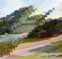 Wildflowers at Fingal Bay - Accommodation Sydney