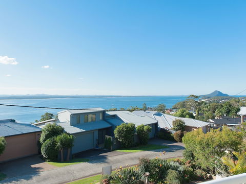 Grand View At Nelson Bay - Accommodation Sydney 0