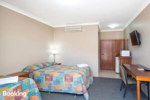 MIDAS MOTEL KALGOORLIE - Sydney 4u 4