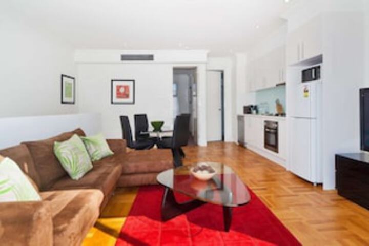 Caulfield VIC Accommodation Sydney