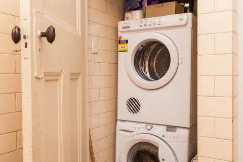 MADELINE, 1BDR Fitzroy Apartment - Sydney 4u 2