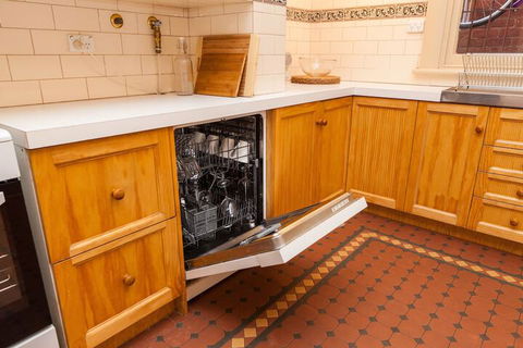 MADELINE, 1BDR Fitzroy Apartment - Sydney 4u 5