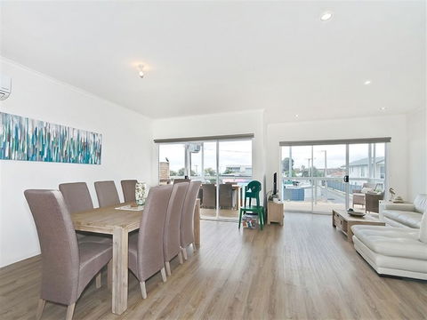 Seas The Day - Accommodation Sydney 2