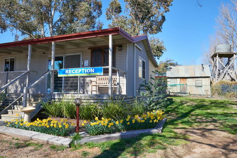 NRMA Bathurst Panorama Holiday Park - Sydney 4u 0