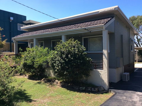 Fingal Beach Shack - Accommodation Sydney 4