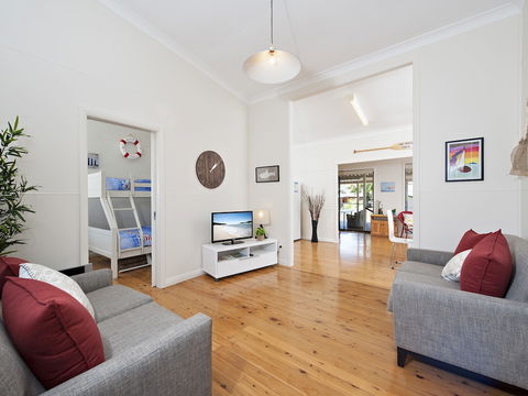 Fingal Beach Shack - Accommodation Sydney 1