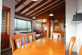 Hotham 1750 12 - Accommodation Sydney 5