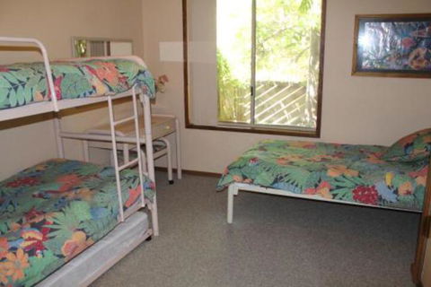 Coastal Retreat Unit 3 - Accommodation Sydney 4