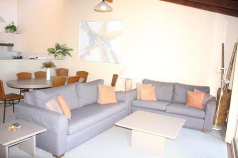 Coastal Retreat Unit 3 - Accommodation Sydney 7
