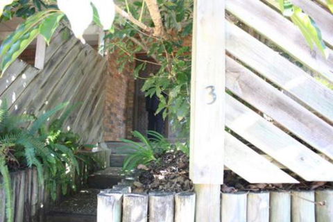 Coastal Retreat Unit 3 - Accommodation Sydney 2