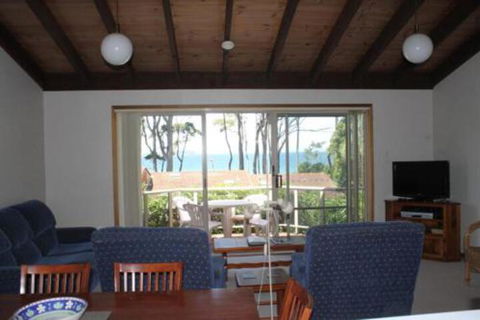 Coastal Retreat Unit 5 - Accommodation Sydney 2