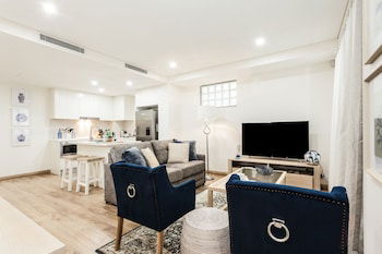 Charming Bream (671i) - Sydney 4u 0