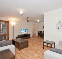 Skippers Rest 27 Government Road - Sydney 4u