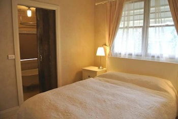La Maisonette - Gorgeous 2 Bedroom - Sydney 4u 1