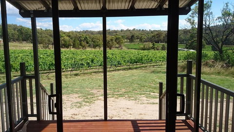 Just Red Wines Vineyard Cabins - Accommodation Sydney 2
