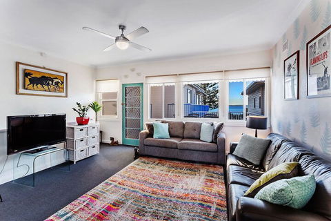 Shoal Bay Road, Moana Blue, Unit 03, 87 - Accommodation Sydney 2