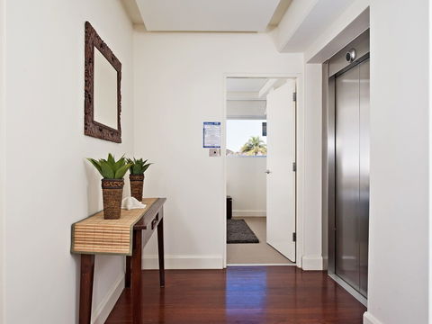 Voyager Close Unit 02 19 The Domain - Accommodation Sydney 5