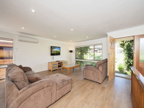 Neptunes Rest 55 Corrie Parade - Accommodation Sydney 4